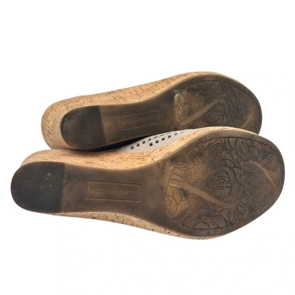 Rockport Wedge Sandals Women's Size 8 Taupe Grey Leather Slingback Laser Cut